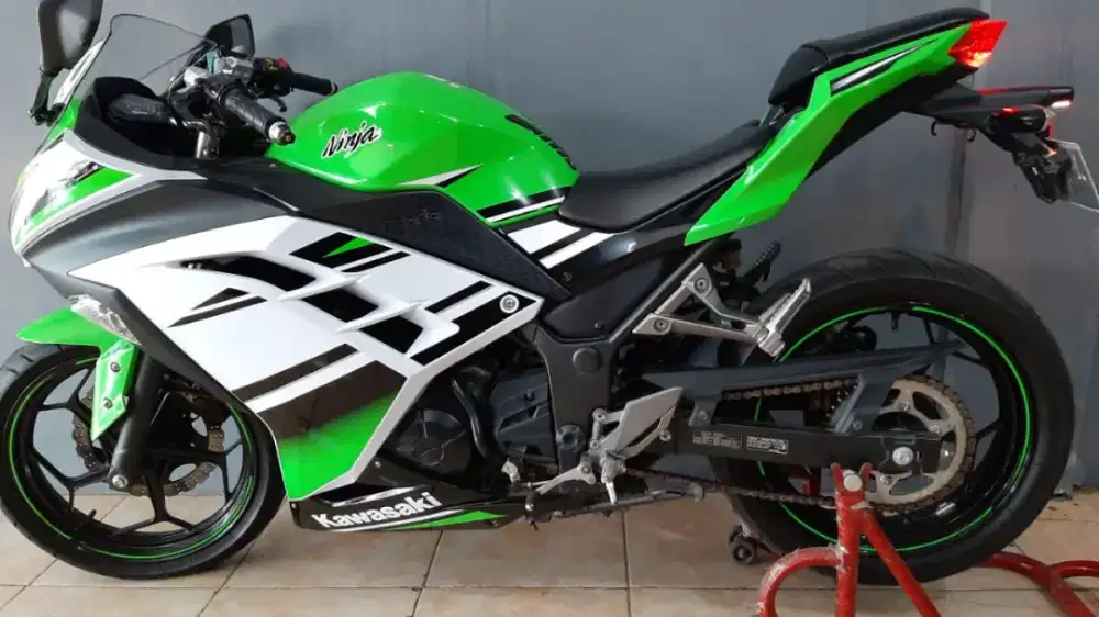 250 seri aniv 30th kawasaki