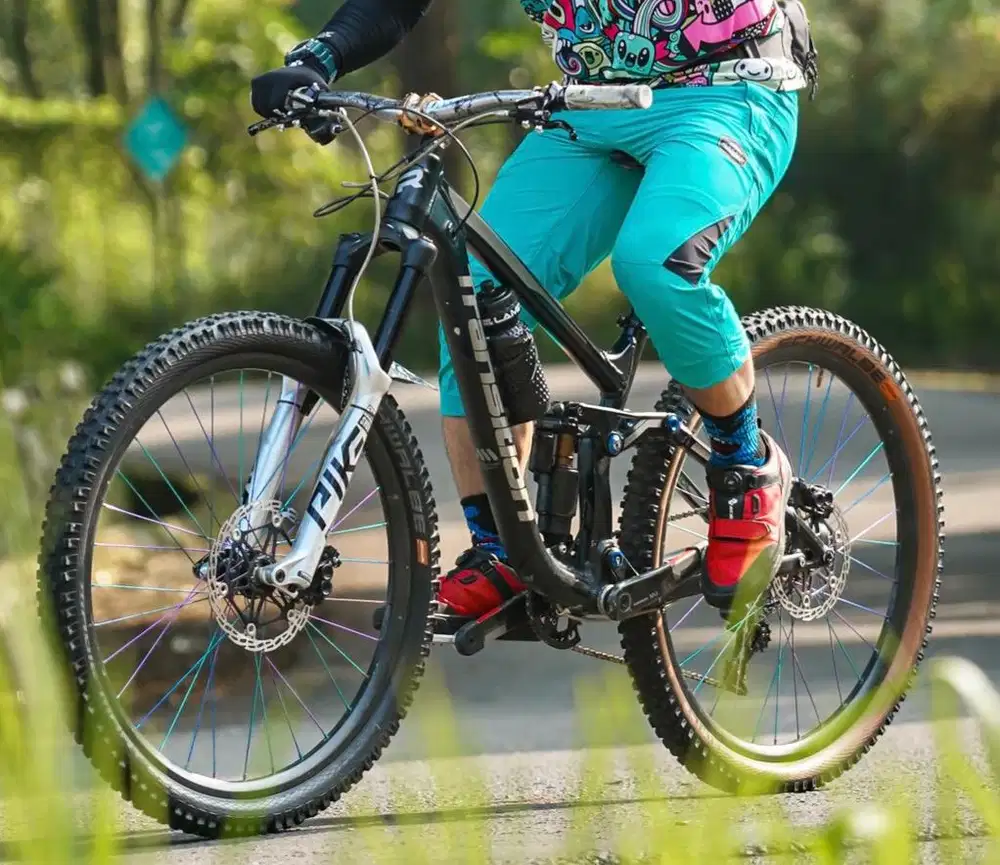 Sepeda MTB Enduro Transition Patrol