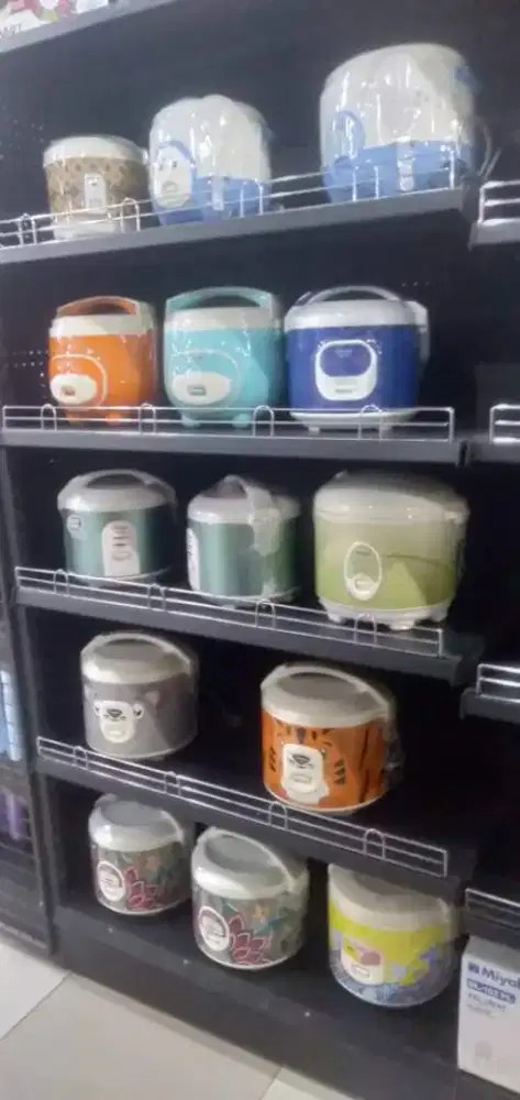 Di jual semua macam dan merek dan ukuran race cooker garansi 1 th