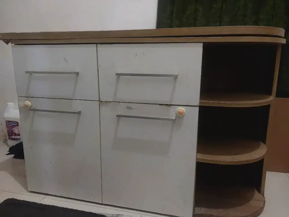 DIJUAL BUFET / RAK / MEJA RUMAH TANGGA