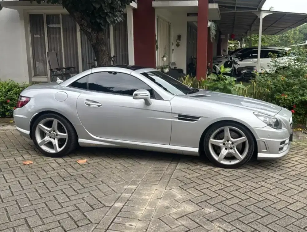 MURAH CASH. Mercedes Benz SLK250 AMG 2013 SLK 2012 r172 slk 250