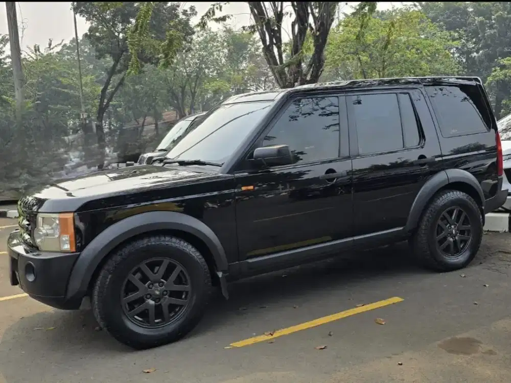 Land Rover Discovery 3 - Bensin