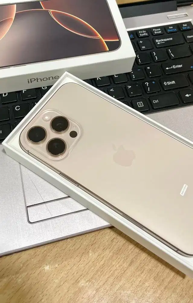 iPhone 16 Promax 256 gb iBox bh 100% garansi aktif sampai April 2026