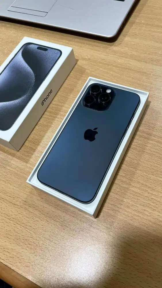 iPhone 15 Promax 256 gb iBox like new