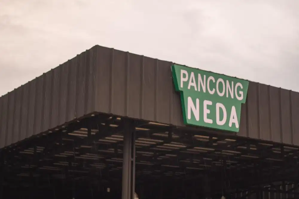 LOWKER : KASIR - BAKER - BAR