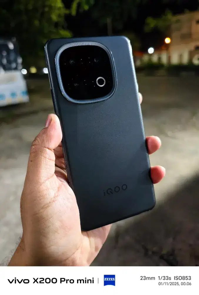 Iqoo 13 (Ram 16+16/512Gb) Fullset Original Like new