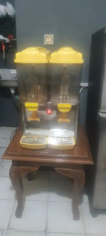Juicer Dispenser Mesin