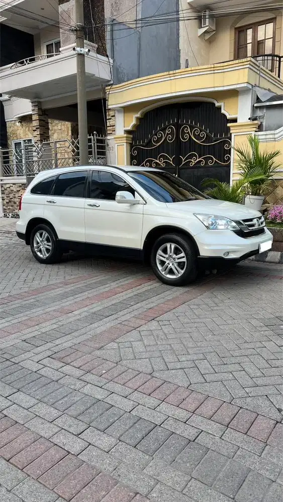 CRV 2010 putih low KM full original cr v 2.4