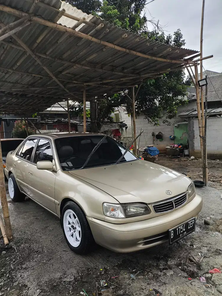 Toyota Corolla 1999 Bensin
