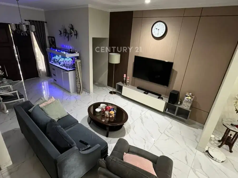 Rumah Cantik Modern Dalam Cluster Di Emerald Bintaro Gb16598