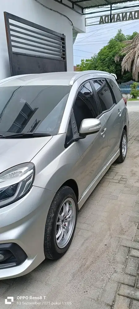 Honda Mobilio Rs E cvt 2015 Bensin