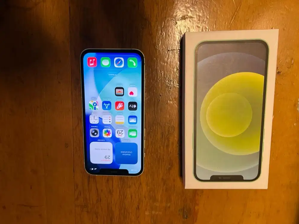 iphone 12 128gb barang bagus mewah