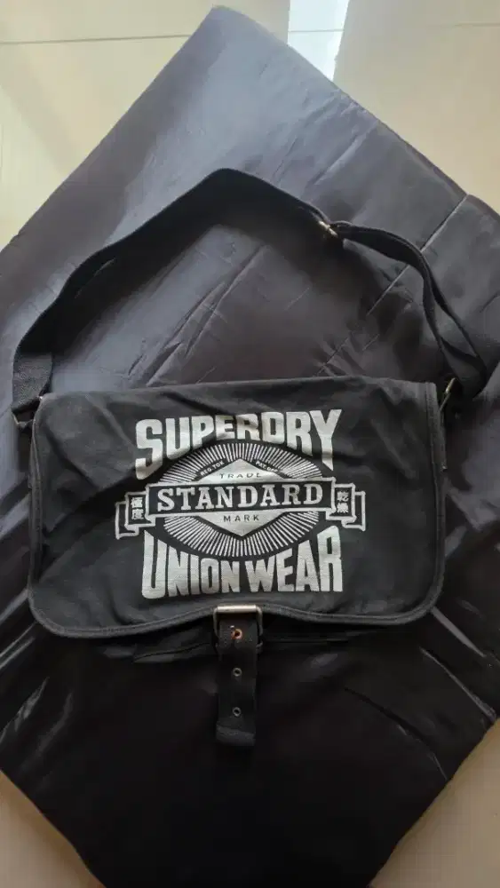 Sling Bag Superdry Black Canvas