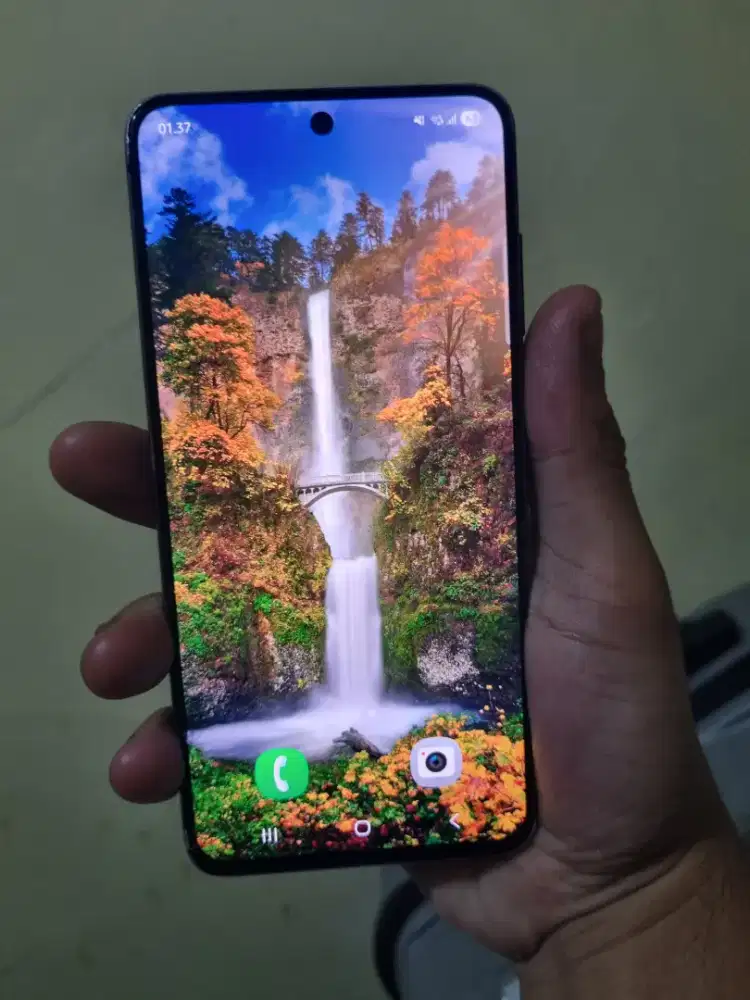 Samsung S21 FE 5G NFC  8/256 Sein
Android 16 , One UI 8 terbaru