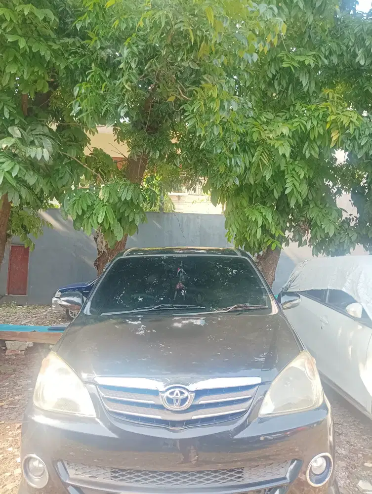 Toyota Avanza 2010 Bensin