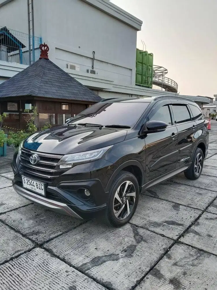 Toyota Rush 1.5 TRD AT (Automatic) 2019 Hitam (Promo TDP 13jt)