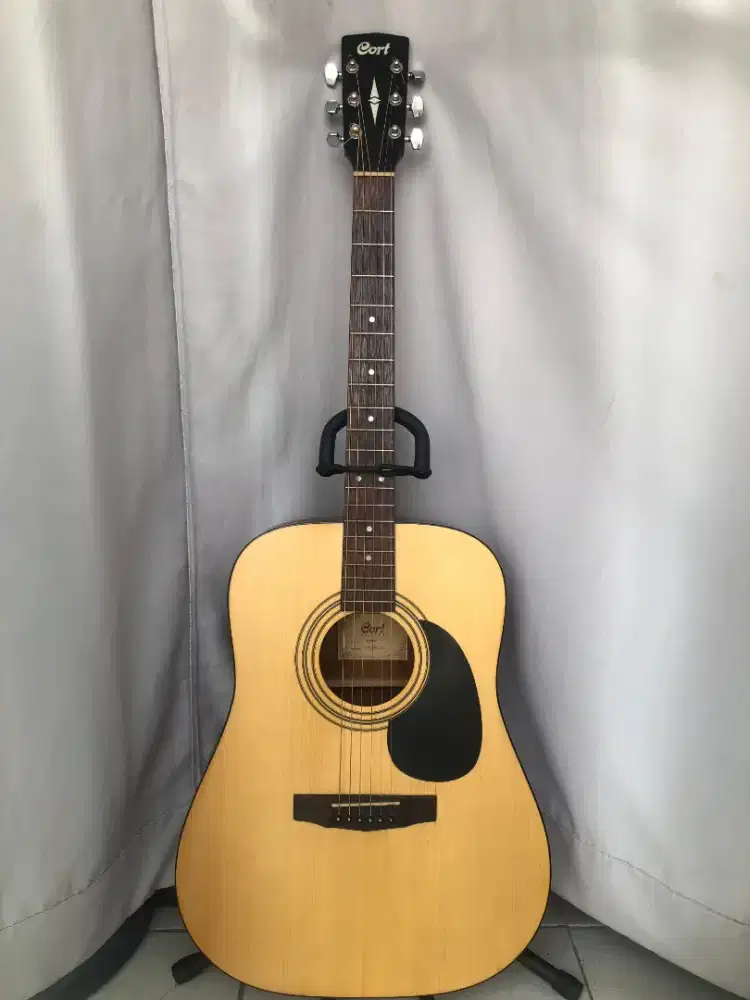 Guitar Cort AD810 E OP