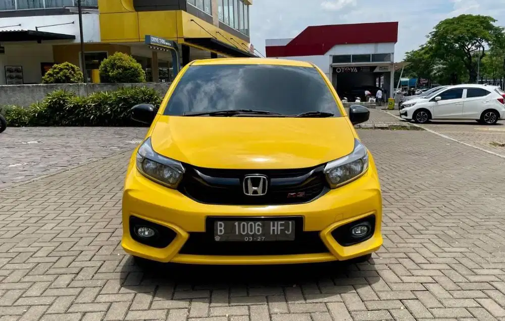 HONDA BRIO 1.2 E CVT 2022 KUNING PROMO MURAH DP MINIM