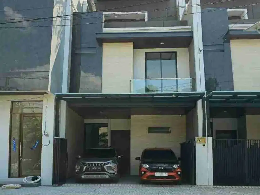 RAYA DUKUH KUPANG 3 Lantai ‼️Jual Rumah SELANGKAH dari Bintang Diponggo dekat Ciputra World