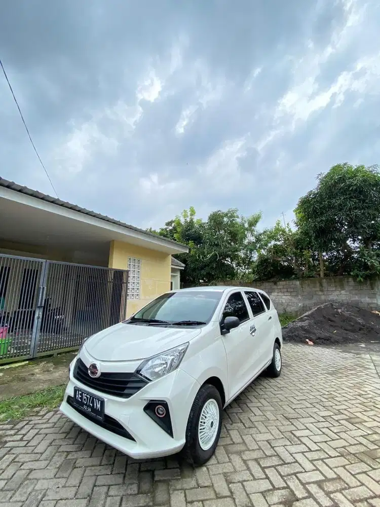 Daihatsu Sigra Type D 2021