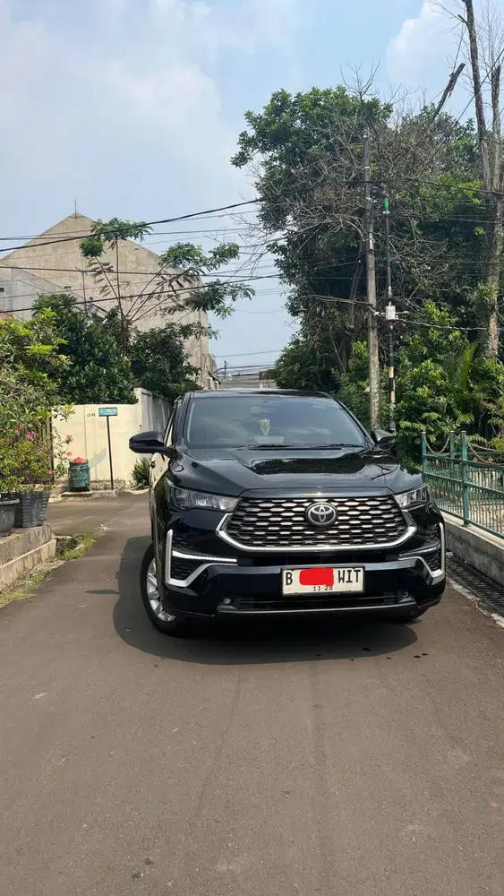 Toyota Innova Zenix Hybrid G 2023 Hitam/Black