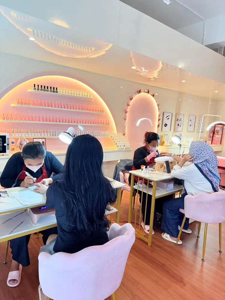 LOWONGAN KERJA NAILS DAN EYELASH