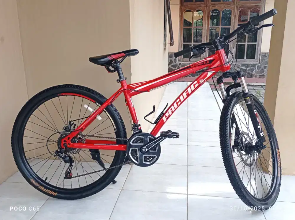 Sepeda Gunung Pasific Magenta 5.0