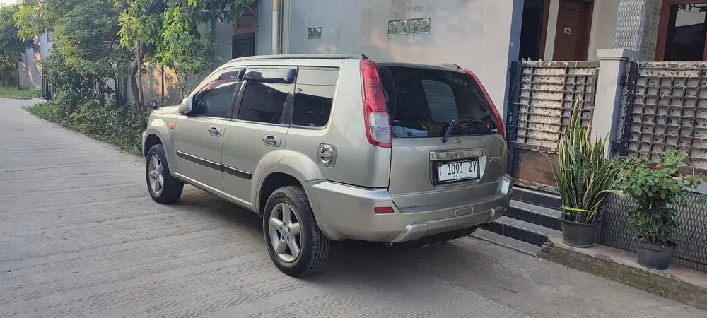 Nissan X-Trail 2002 Bensin
