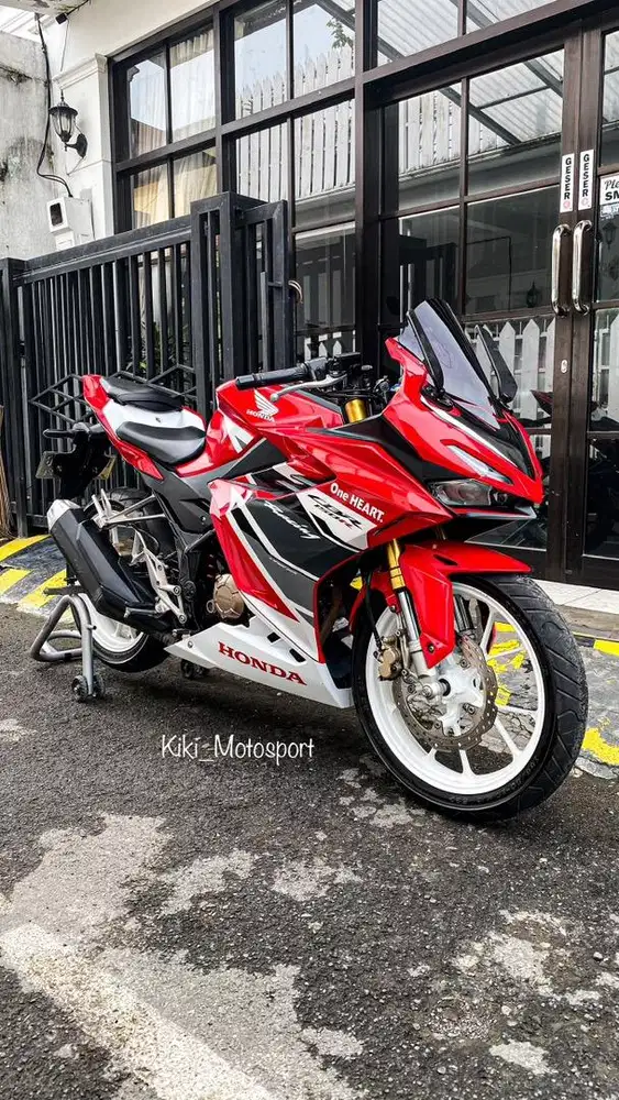Cbr 150 r 2022 new model racing red