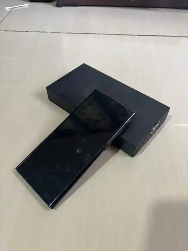 Samsung Galaxy S22 Ultra 12/256 SEIN