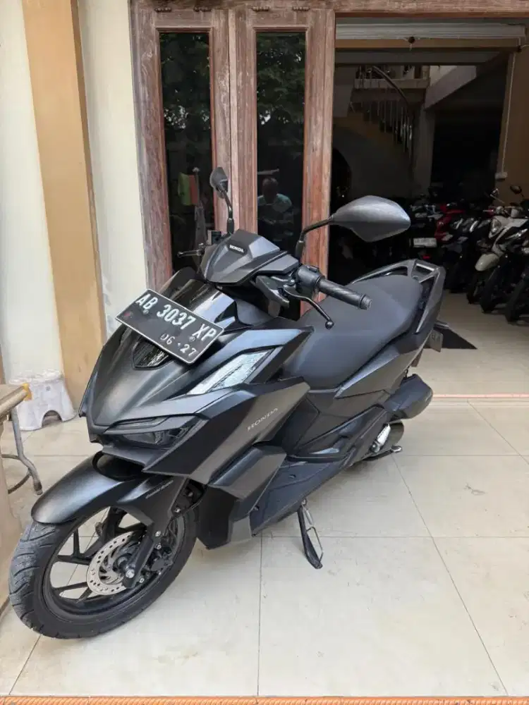 Vario 160 hitam doff 2022 Gbm bisa tunai atau kredit
