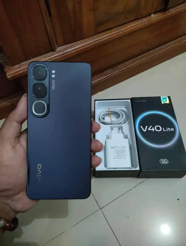 Vivo v40 lite 5g ram 8/256 fulset original