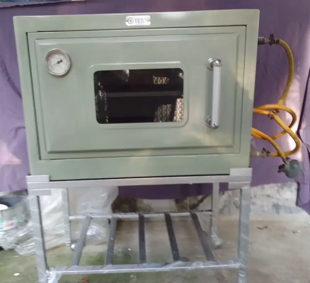 Oven gas merek WILTON bahan tebal + selang + regulator