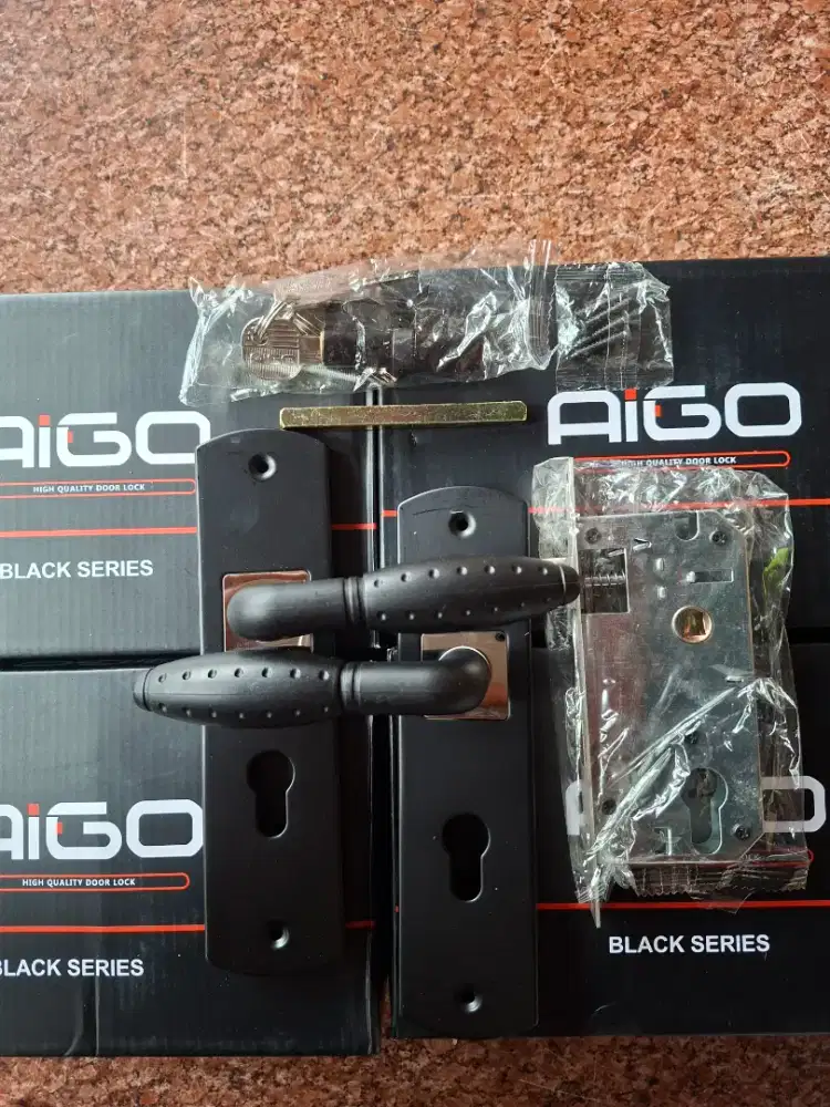 Handle pintu AIGO Black Series - Kunci Set Lengkap & Elegan