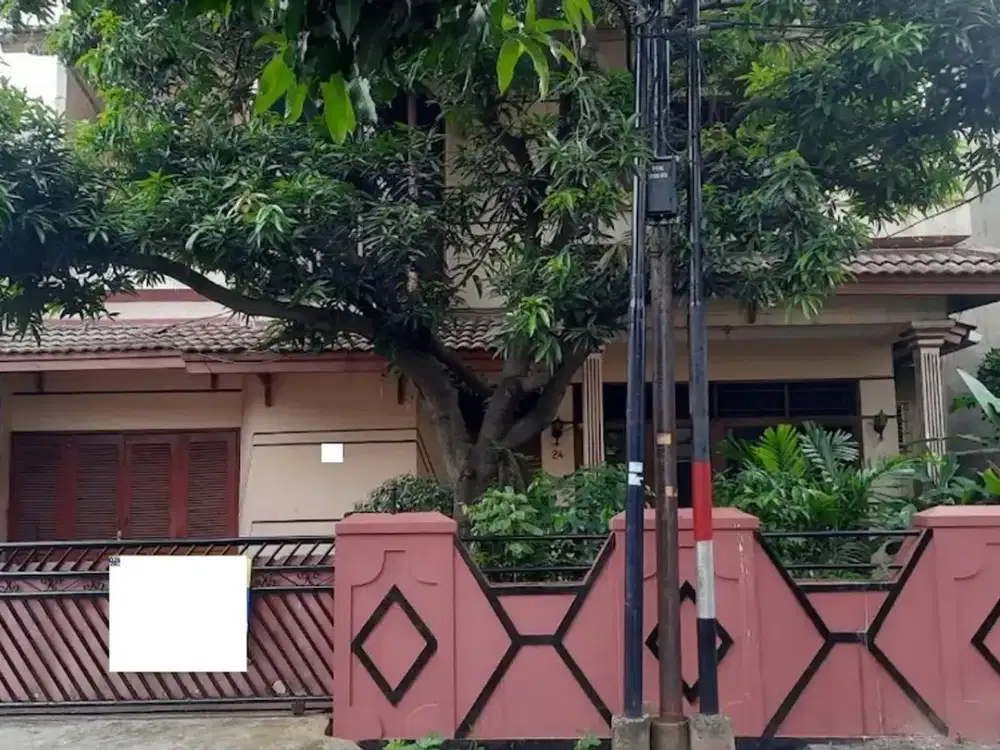 Rumah Luas 2 Lt Bisa Nego 10 Mnt ke Stasiun Klender Baru J-13571