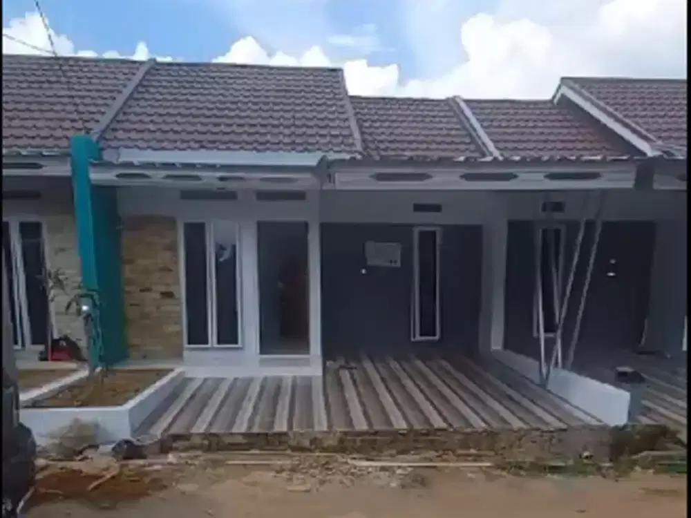 Rumah SHM Hadap Selatan 15 Mnt ke RS SENTOSA Bisa Nego J-16408