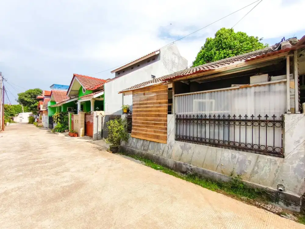 Rumah Seken Luas 15 Mnt ke The Park Sawangan Siap KPR J-25716