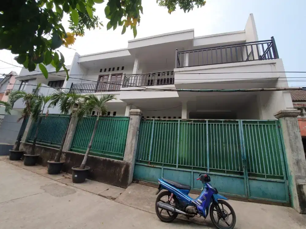 Rumah 4 KT Siap Huni 10 Menit ke Stasiun Klender Baru Bisa KPR J-25382