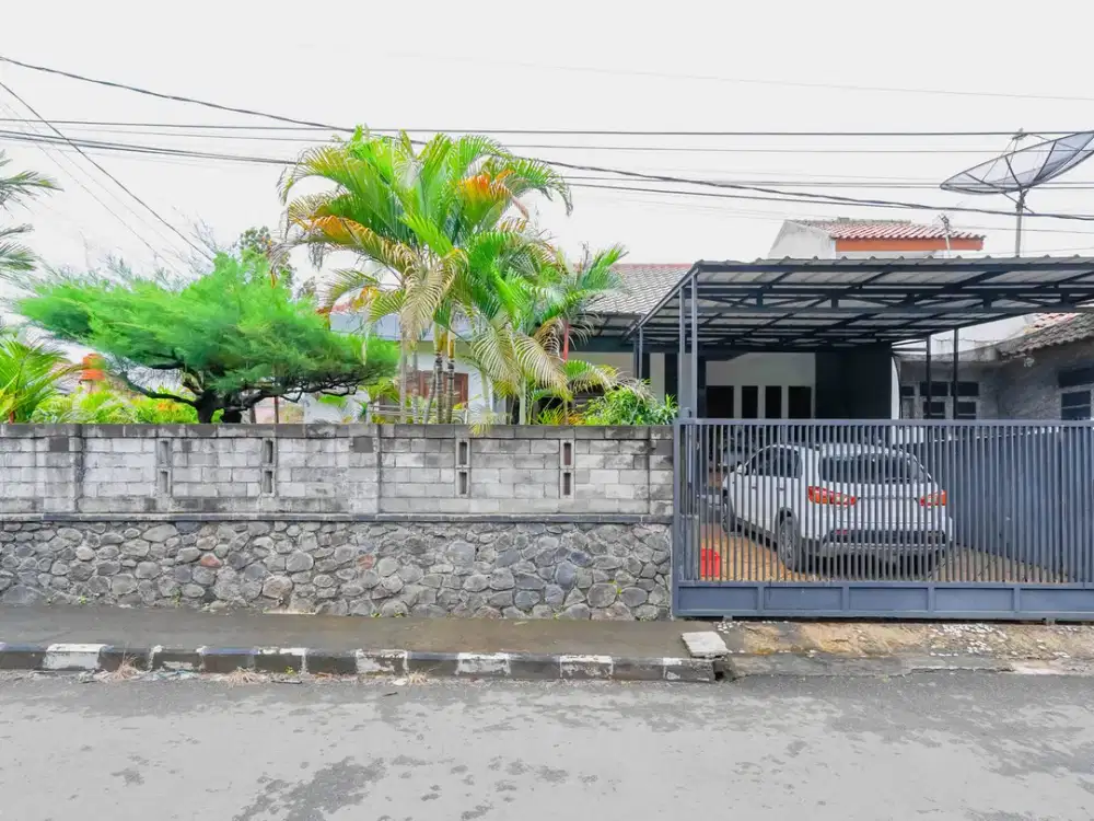 Rumah Tanah Luas 9 Menit ke Gerbang Tol Cibadak 2 Harga Nego J-13732