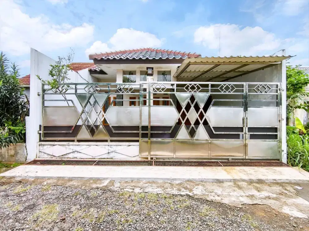 Rumah Minimalis 15 Menit ke Terminal Cibinong LT 90 Siap Huni J-28321