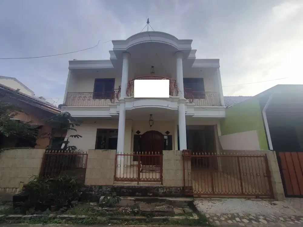 Rumah Luas Siap Renov 10 Menit ke Cibubur Junction Hadap Utara J-28890