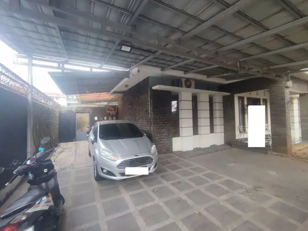 Rumah Carport Luas 15 Menit ke Stasiun Depok LT 318 Siap KPR J-26118