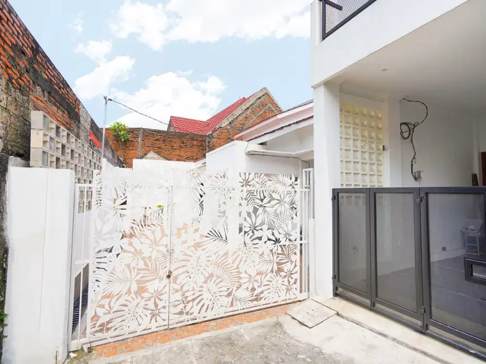 Rumah Tanah Luas 1 Lt 15 Menit ke Stasiun Halim Bebas Banjir J-22395