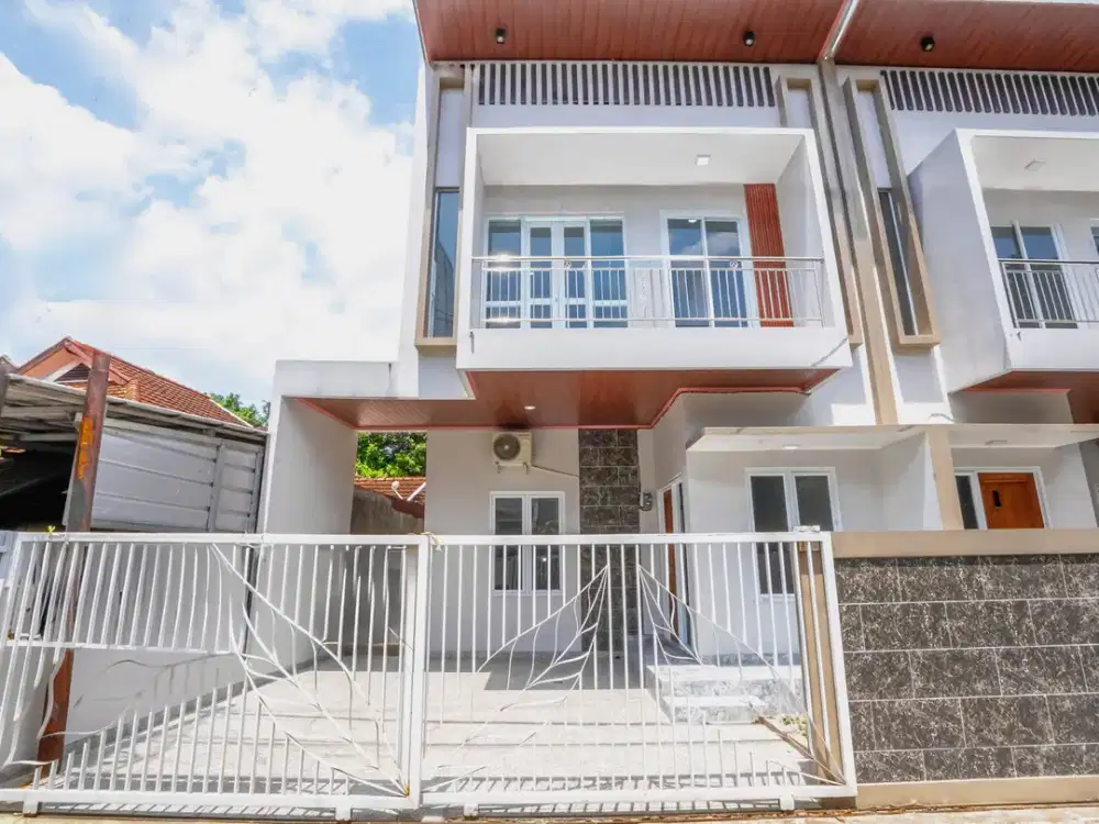 Rumah Cantik 9 Menit ke Stasiun Pondok Cina LB 130 Siap Huni J-29026