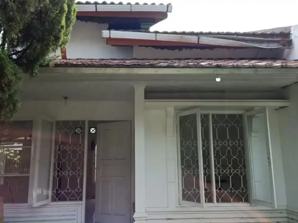 Rumah SHM LT 131 Hadap Utara 8 Mnt ke Cibinong City Mall  J-9593