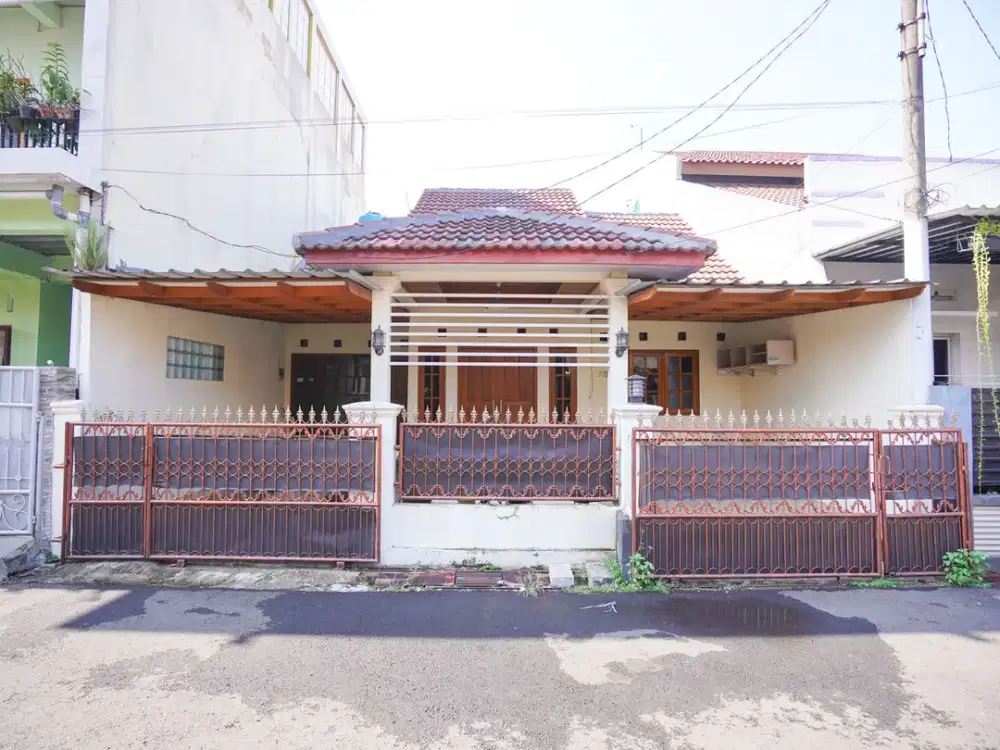 Rumah 2 Carport di Bekasi 15 Mnt ke Pintu Tol Tambun Siap Nego J-24398