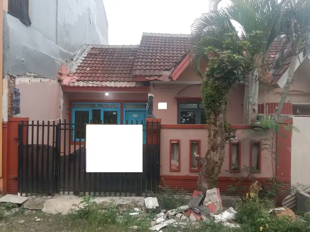Rumah Strategis Selangkah ke Stasiun Cilebut LT 72 Siap Renov J-26159