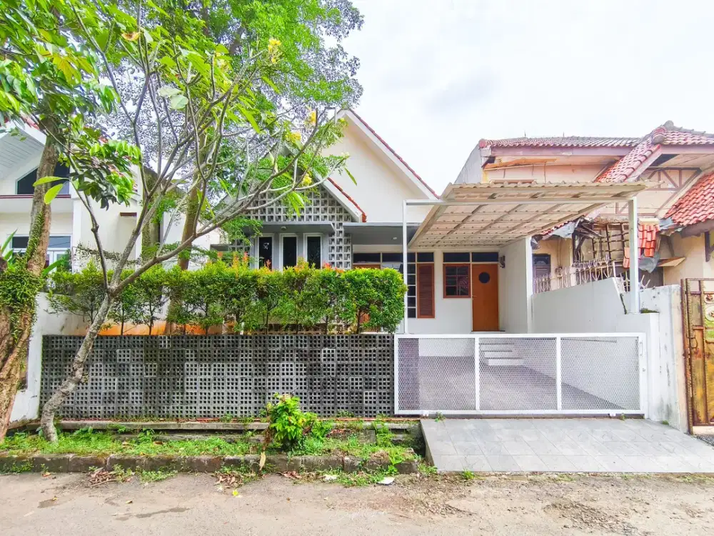 Rumah LT 144 Hadap Timur 10 Menit ke RS Hermina Bogor Siap KPR J-30737