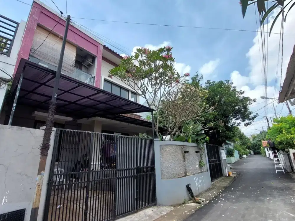 Dijual Rumah SHM 2 Lt 11 Menit ke Stasiun kalibata Harga Nego J-11313