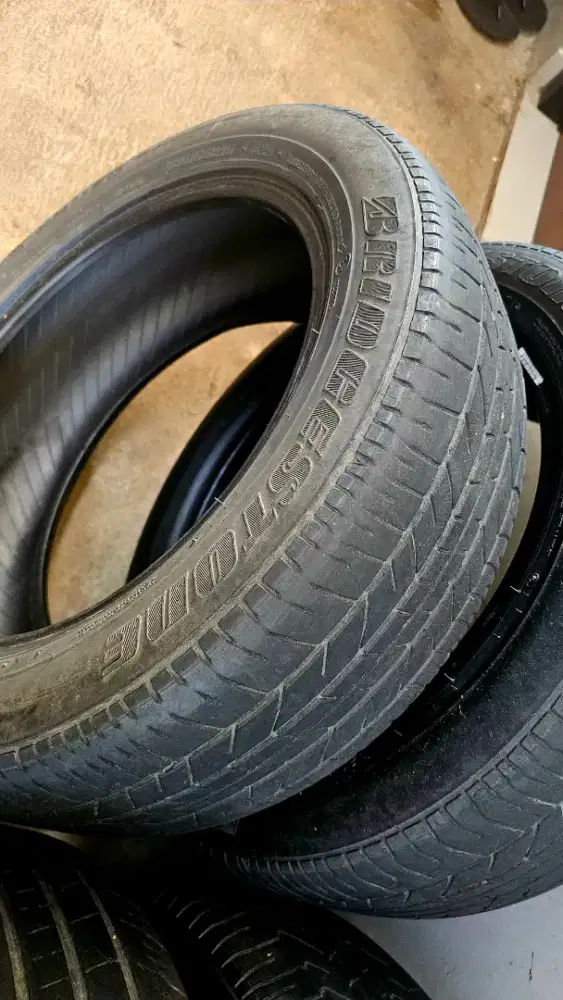 Ban bekas Brio RS Bridgestone Potenza